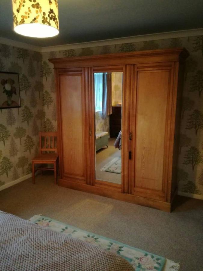 Spacious Luxury 2 Double Bedroom Flat In Holiday home Newcastle upon Tyne